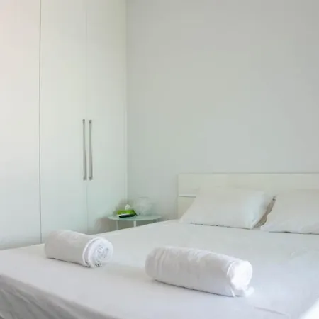Theasis City Center Flat דירה לימסול